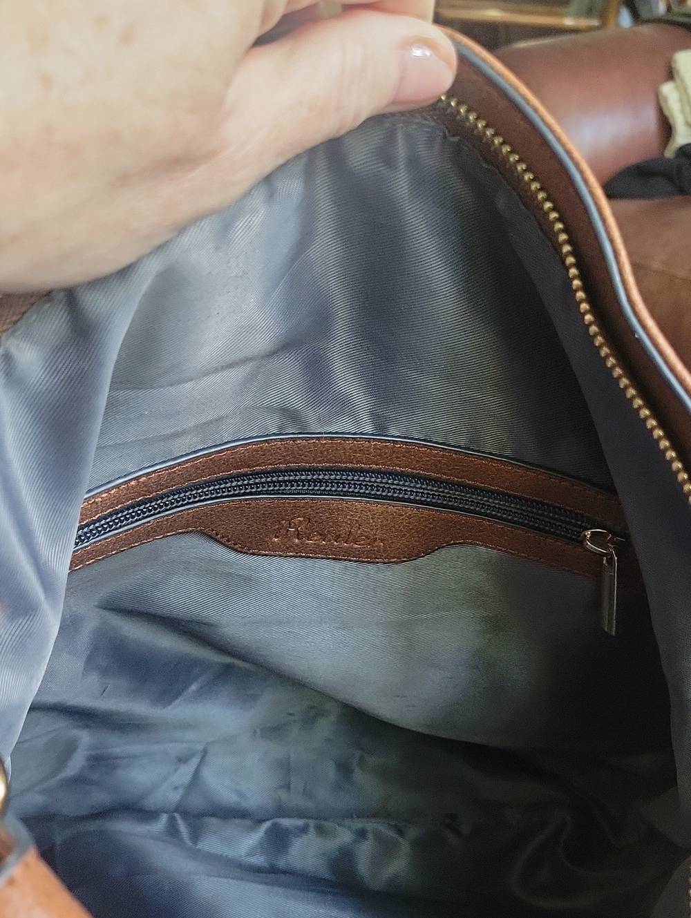 Realer Purse - Picture 6 of 10